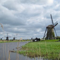 Pays-bas-kinderdijk-photo-accueil