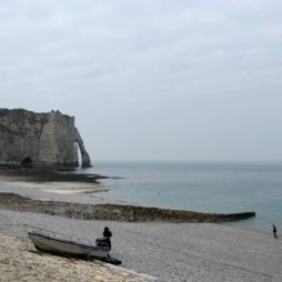 Etretat aiguille creuse