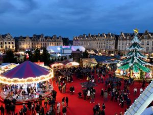 Arras-marche-de-Noel-carrousel-premier-plan