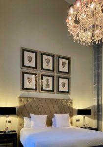 Royal-Hainaut-Spa-et-Resort-Hotel-Valenciennes-chambre-prestige