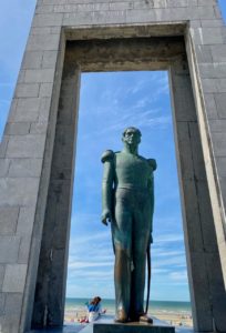 La-Panne-Belgique-monument-Leopold