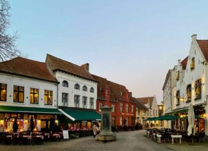 Bruges-Lueur-d-Hiver-pres-Beginage