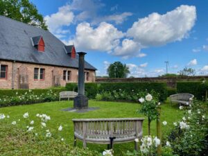 Bruges-chateau-de-Loppem-jardin