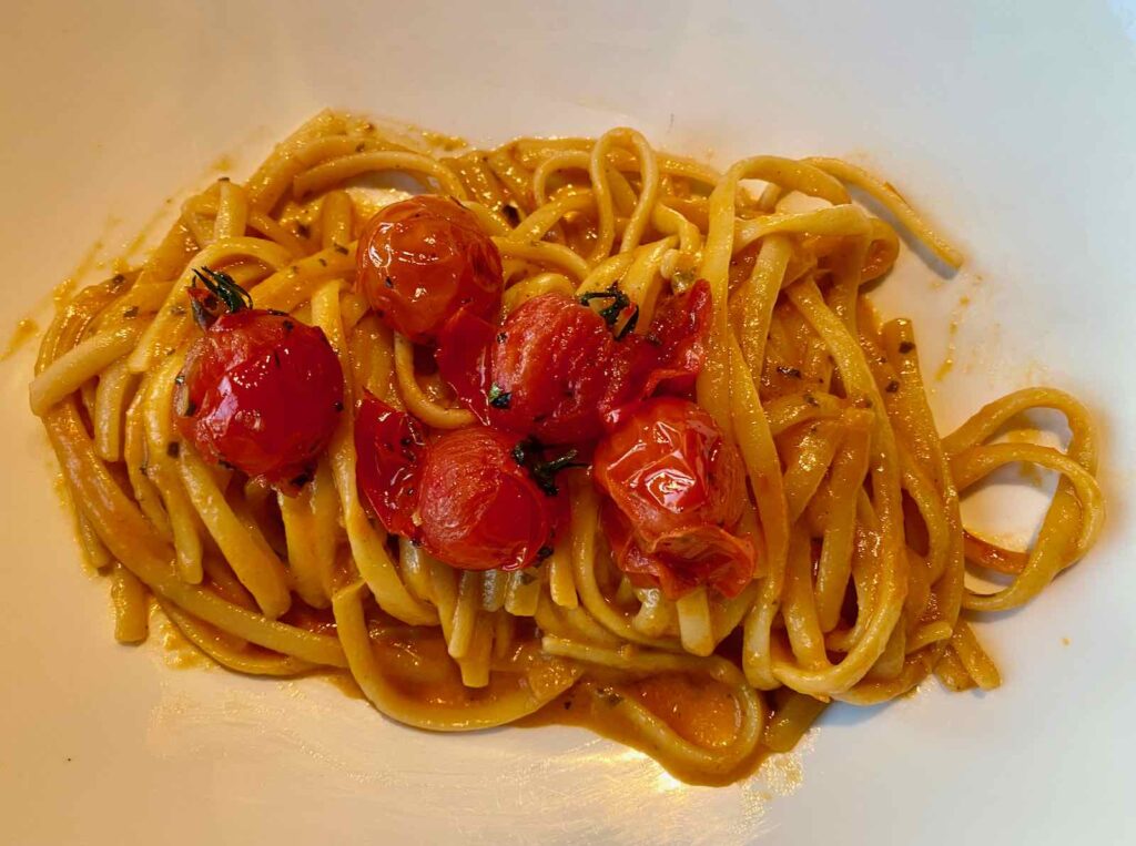 Mesa-a-Lille-linguine-a-la-Roma