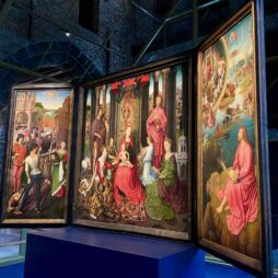 Que-voir-a-Bruges-hopital-Saint-Jean-triptypqye-hans-Memling