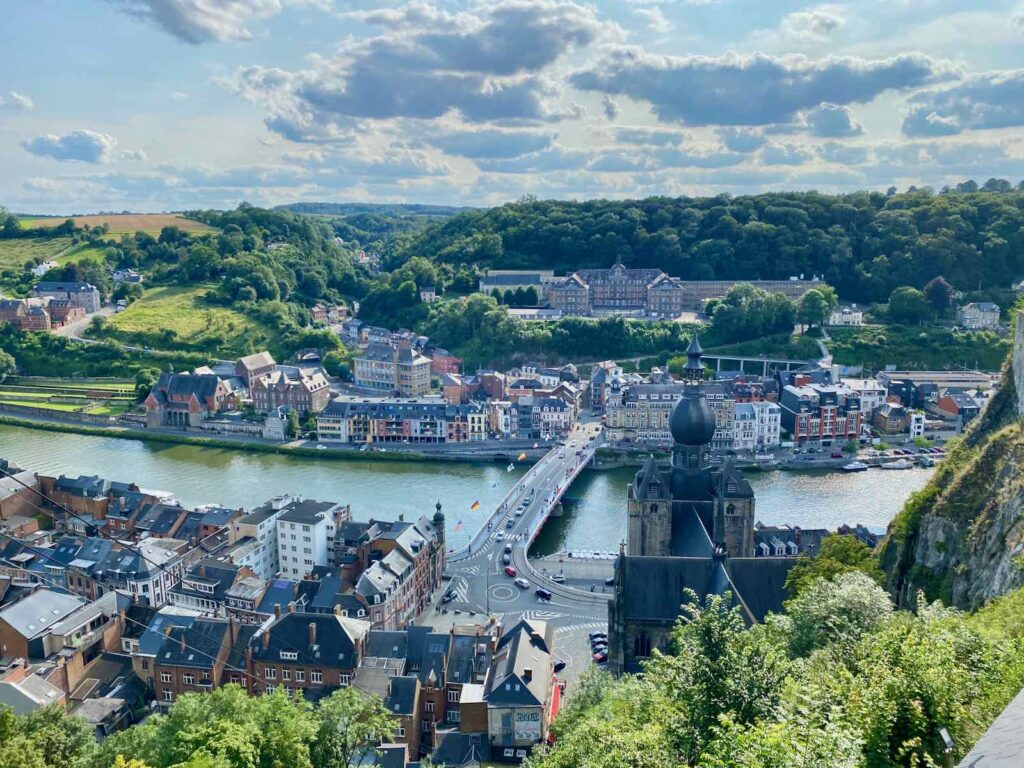 Wallonie-avec-vue-Dinant-vue-de-la-Citadelle