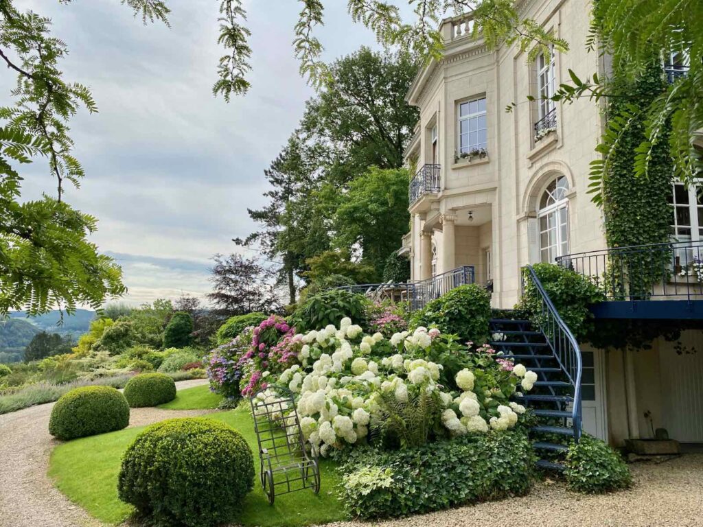 Jardin-en-Wallonie-Le-Sous-Bois-maison-cote