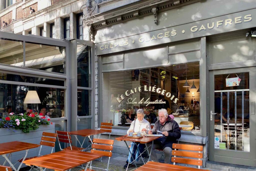 Liege-Le-Cafe-Liegeois-exterieur