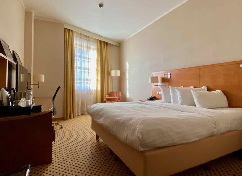 Hotel-Marriott-Courtyard-chambre