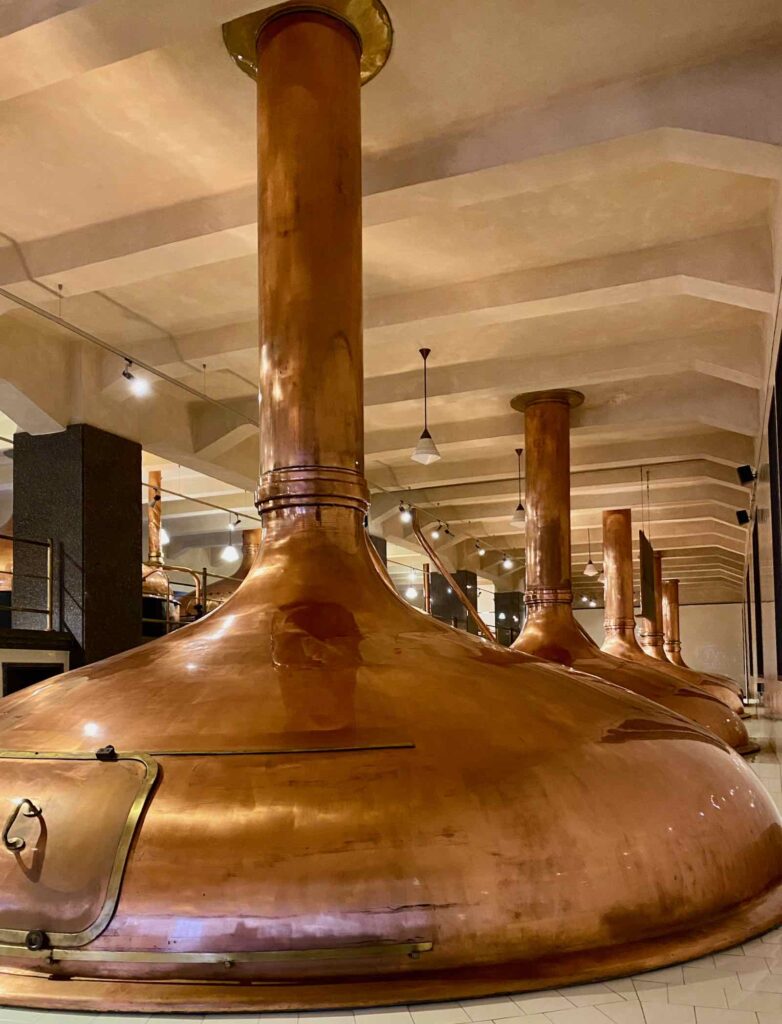 Pilsen-brasserie-Pilsner-Urquell-cuves-anciennes